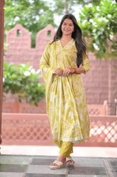 Arihantam Meadow Glow Cotton Anarkali 3-Piece Set